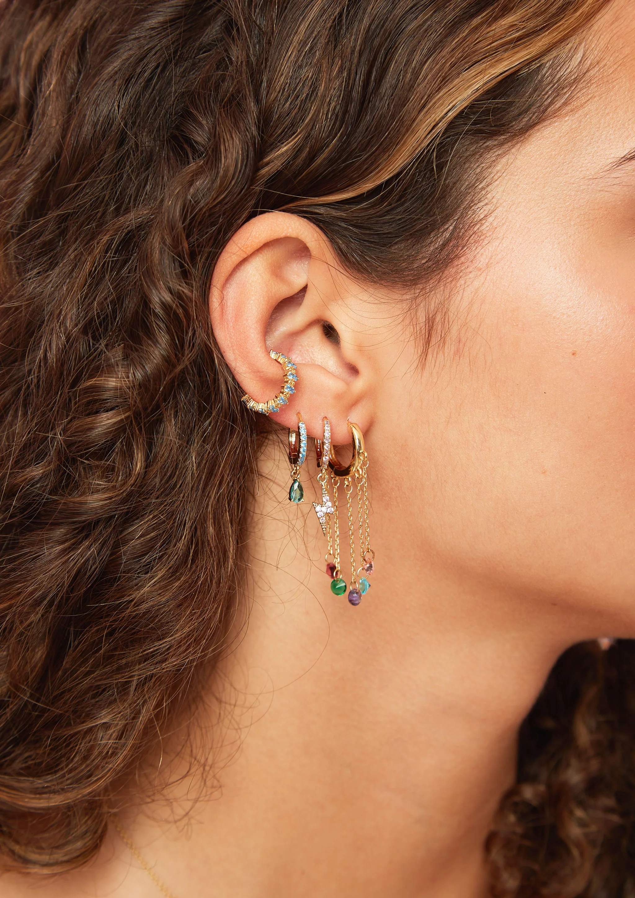 Wholesale Alisa Huggie Earrings - Image 10