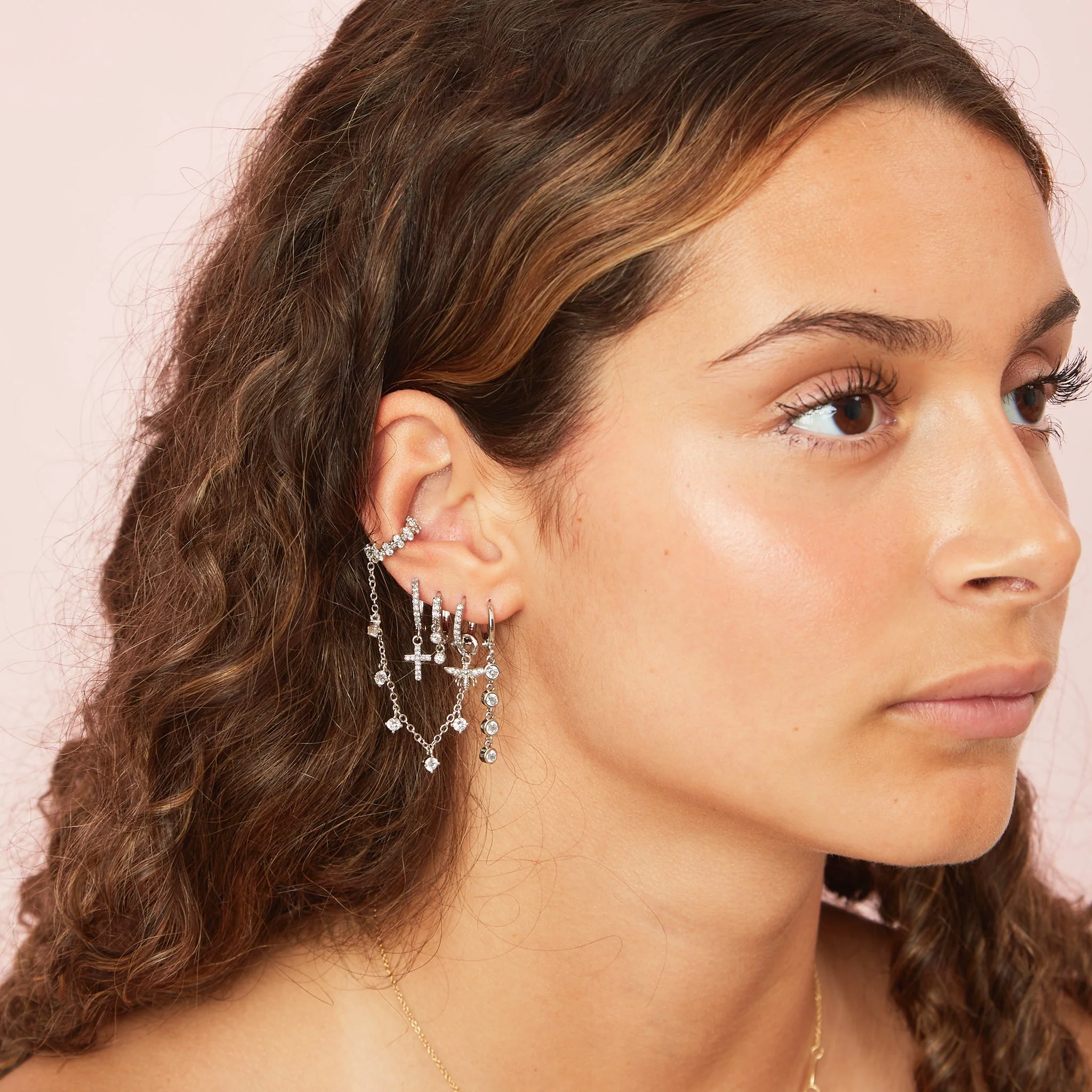 Wholesale Camelia Dainty Huggie Earrings - Image 13