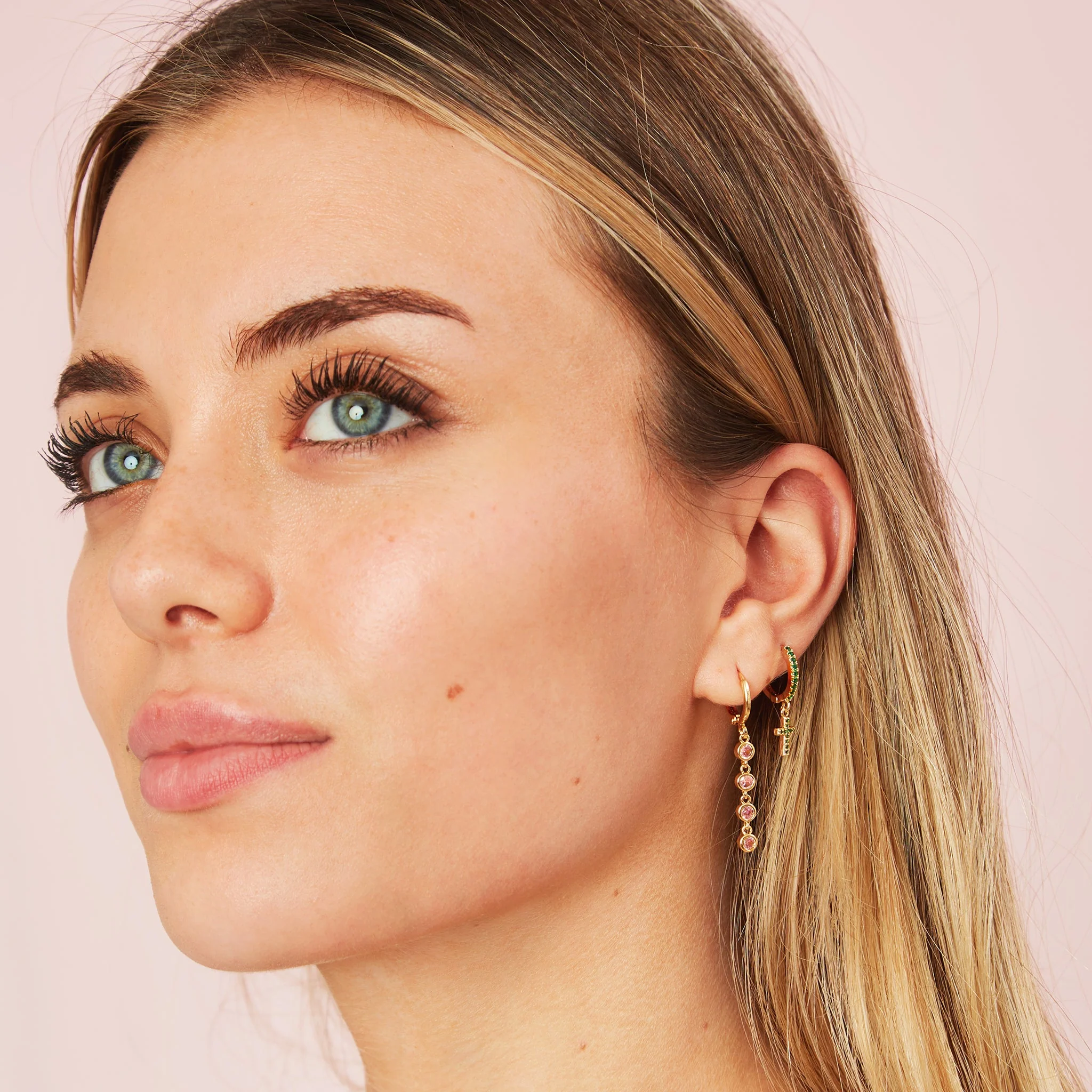 Wholesale Camilla Cross Huggie Earrings - Image 15