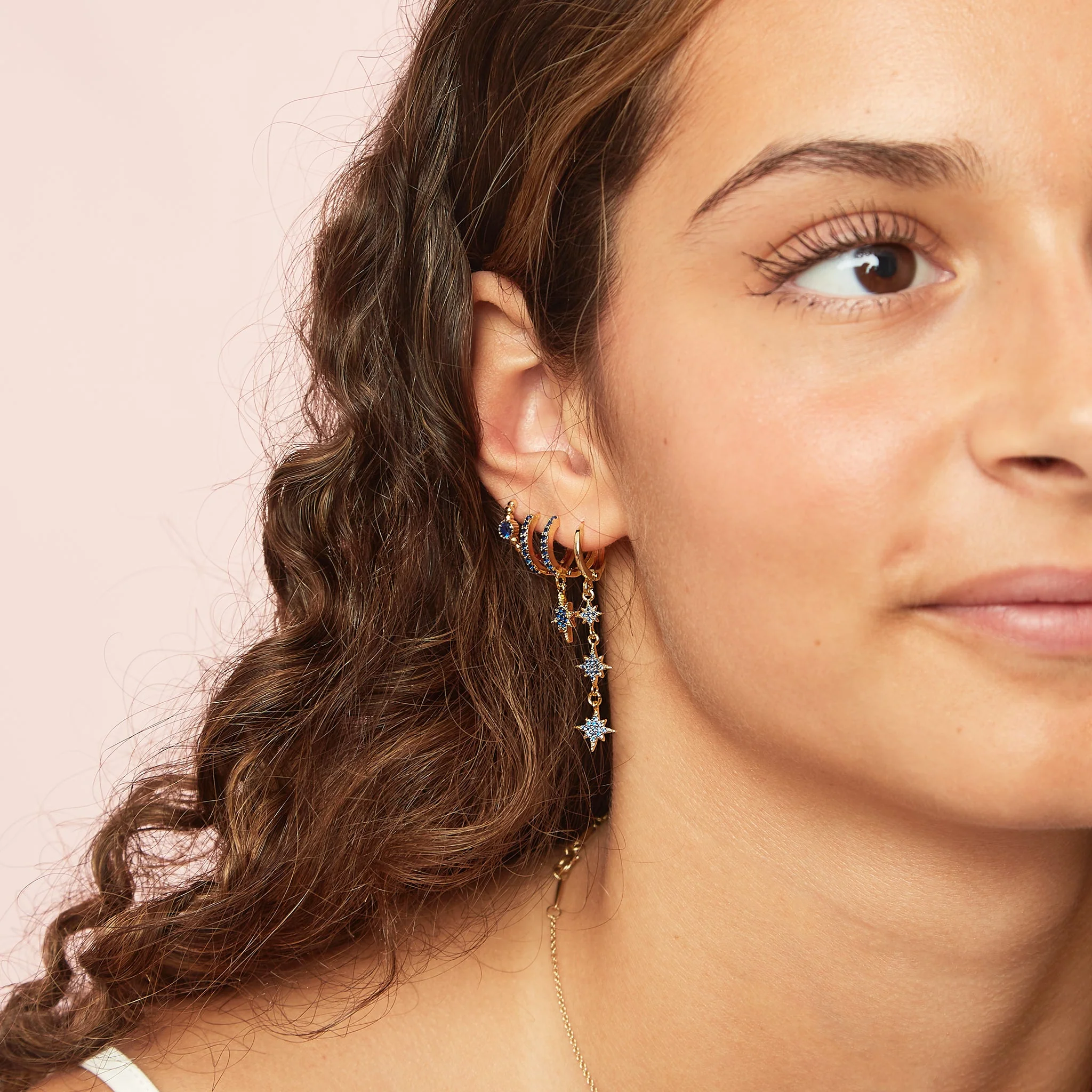 Wholesale Cosima Star Huggie Earrings - Image 18