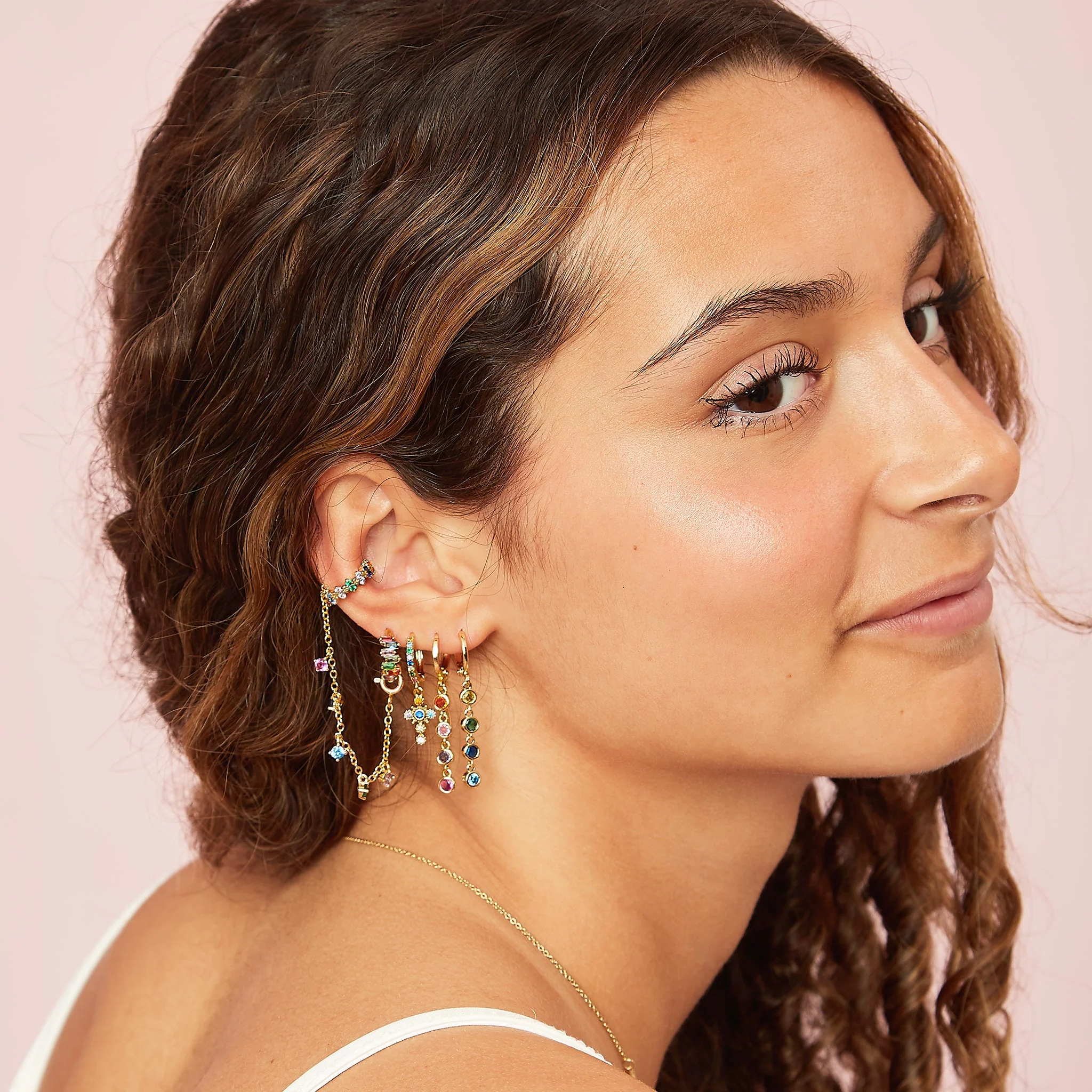 Wholesale Ellica Droplet Huggie Earrings - Image 34